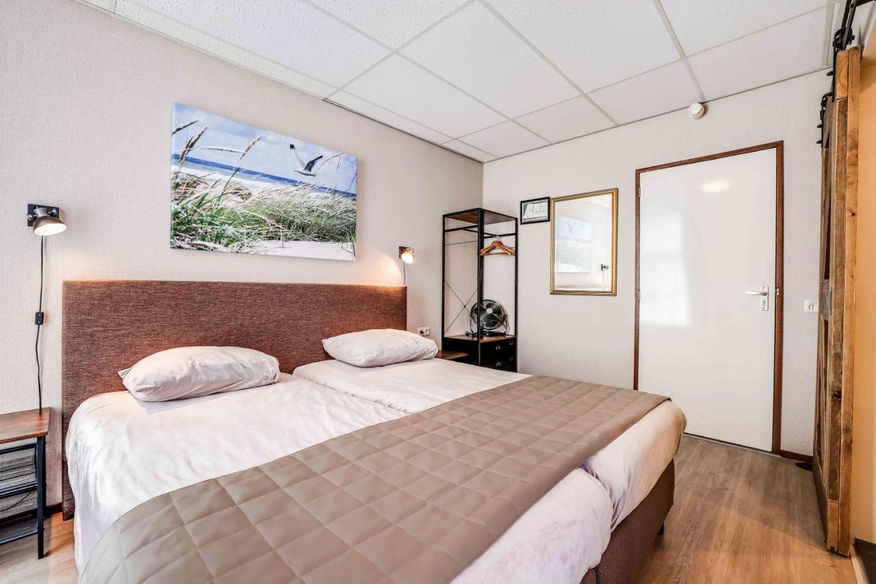 Hotel Restaurant 'T Heerenlogement Harlingen Exterior foto