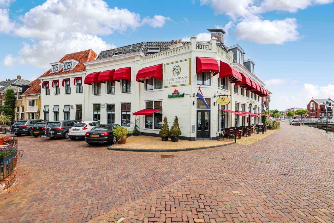 Hotel Restaurant 'T Heerenlogement Harlingen Exterior foto